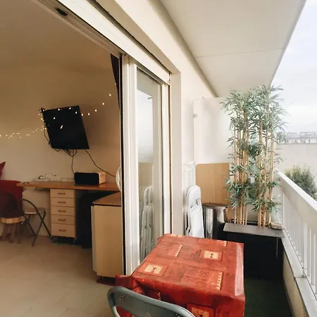 Apartment Hostnfly - Sunny And Quiet Balcony Buttes Chaumont *